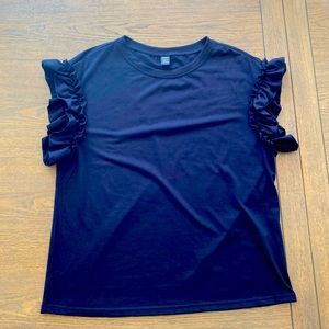 T-shirt with ruffles
